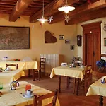 4 Bedroom Stunning In * Serrungarina