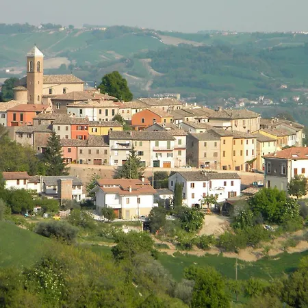 Σπίτι διακοπών 4 Bedroom Stunning In *