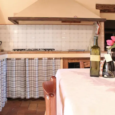 Prázdninový dům 4 Bedroom Stunning In *