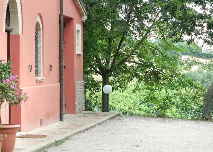 4 Bedroom Stunning In * Serrungarina