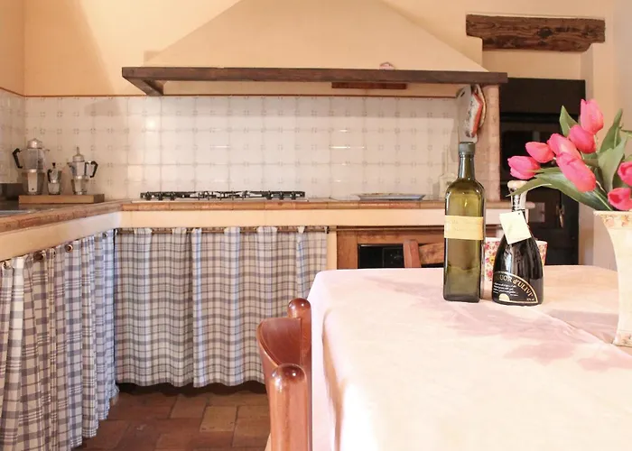 Σπίτι διακοπών 4 Bedroom Stunning In *