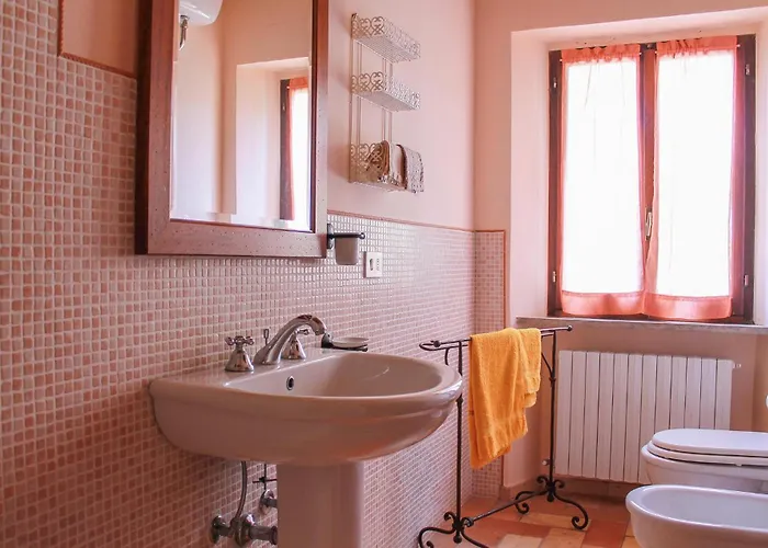 4 Bedroom Stunning In Serrungarina